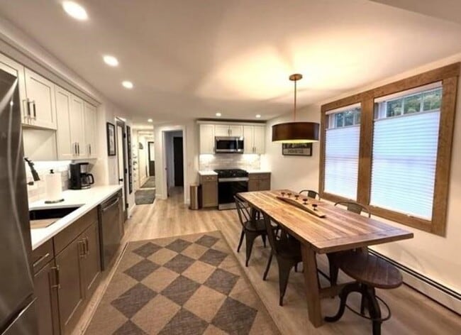 Photo - 2895 White Mountain Hwy Unit 2