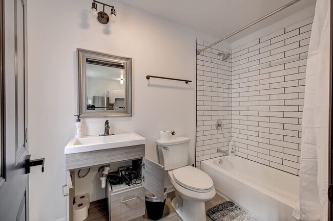 Photo - 1927 N Prospect Ave Unit ID1263186P