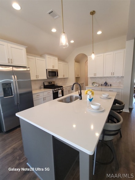 Photo - 229 Lismore Pl