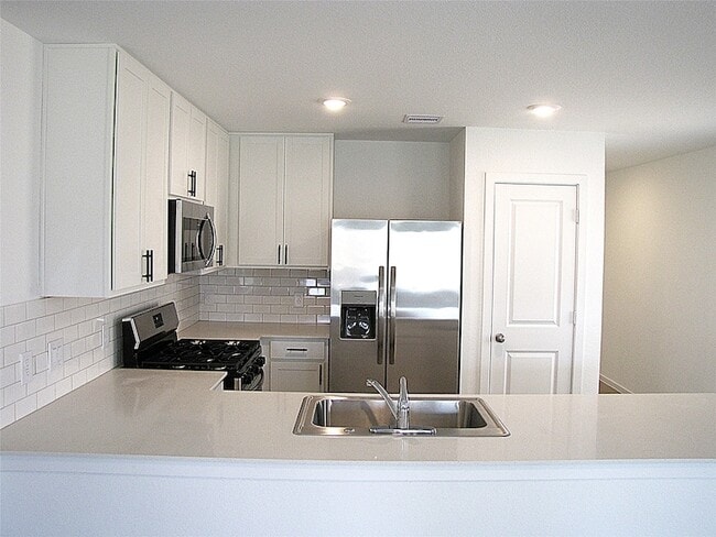 Photo - 17955 Valle Cupa Ln