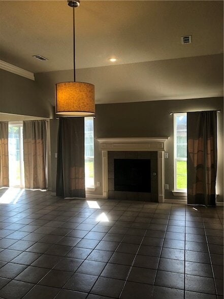 Photo - 624 Golden Meadow Ave