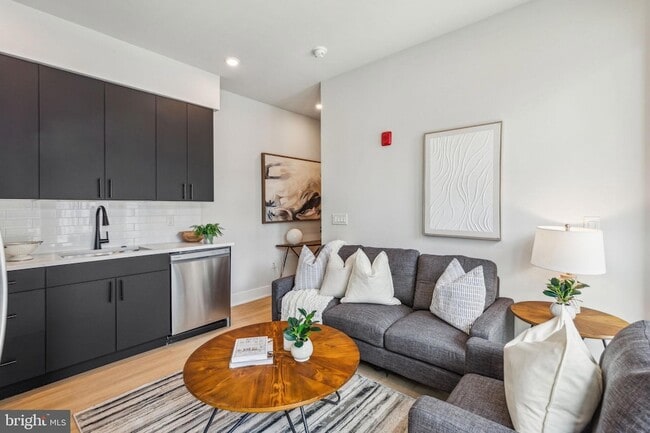 Photo - 6910 Ridge Ave Unit 305