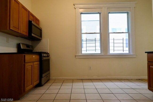 Photo - 14 Wainwright St Unit 1