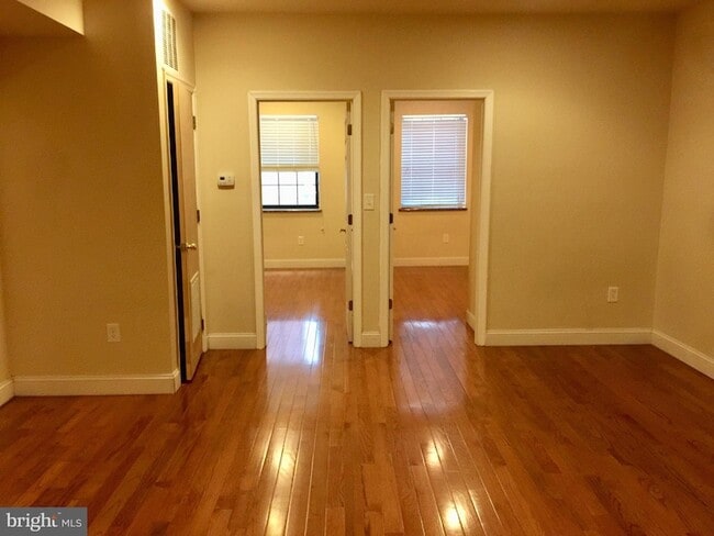 Photo - 1241 Vine St