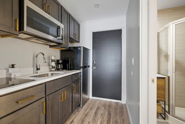 Photo - 89 Cottage St Unit SI ID1466616P