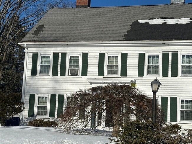 Photo - 367 Maple St