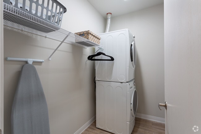 1BR, 1BA - G - Lamphouse Apartments