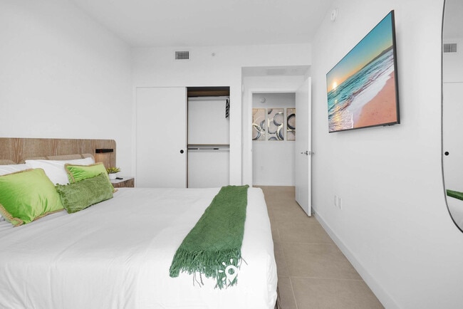 Building Photo - 7144 Byron Ave Unit SI ID1459750P