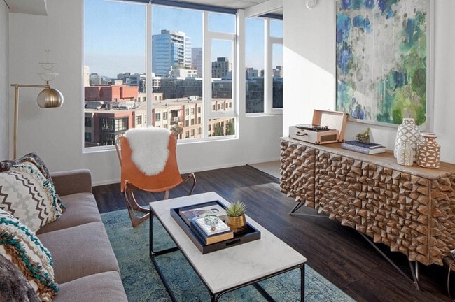 Photo - 1333 NW 12th Ave Unit ID1280531P