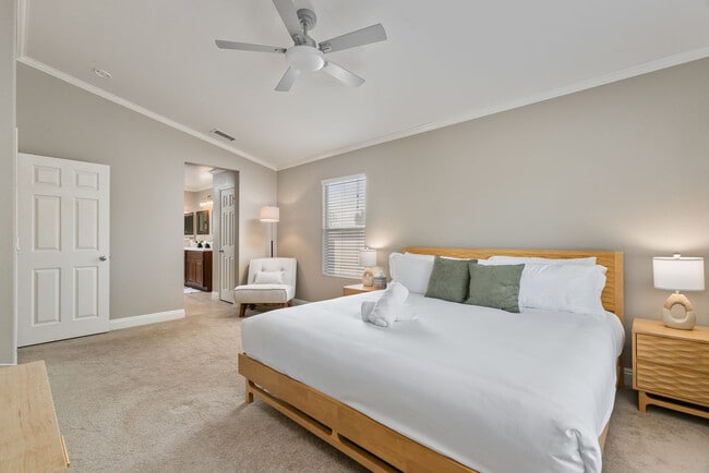 Photo - 5442 Toucanet Ct Unit SI FL1-ID1559832P