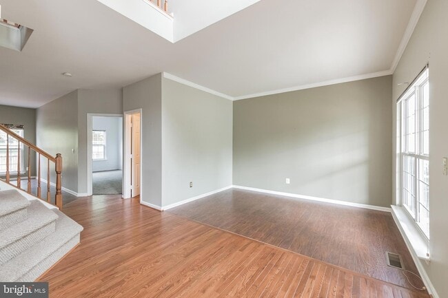 Photo - 43137 Binkley Cir