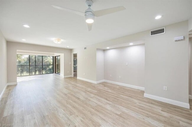 Photo - 5940 Via Lugano