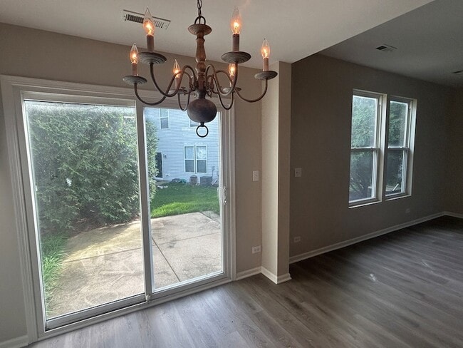 Photo - 508 Metropolitan St