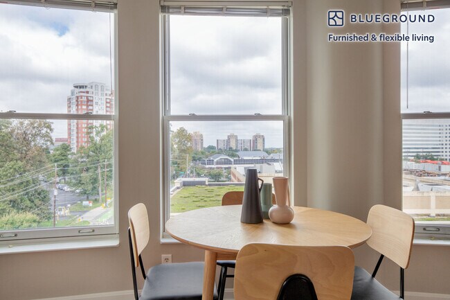 Photo - 11351 Woodglen Dr Unit SI FL6-ID721