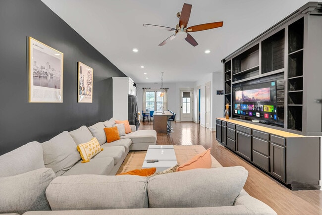 Building Photo - 1006 Free Silver Rd Unit ID1239915P