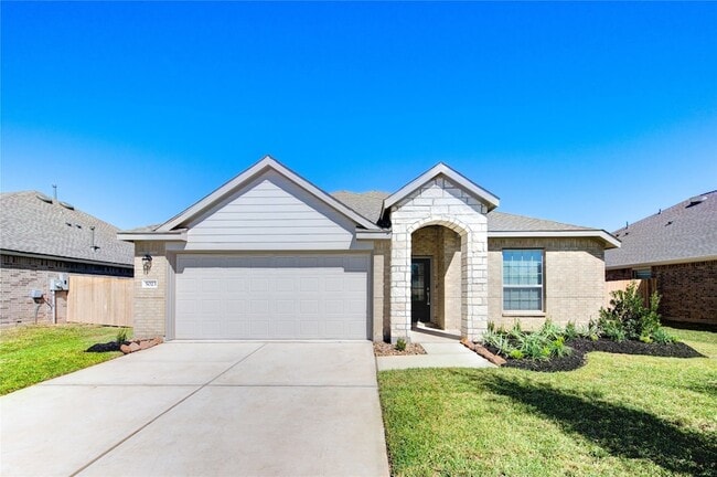 Photo - 5023 Lavaridge Dr