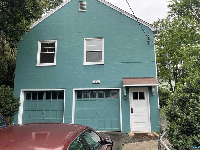 Building Photo - 1302 Crozet Ave