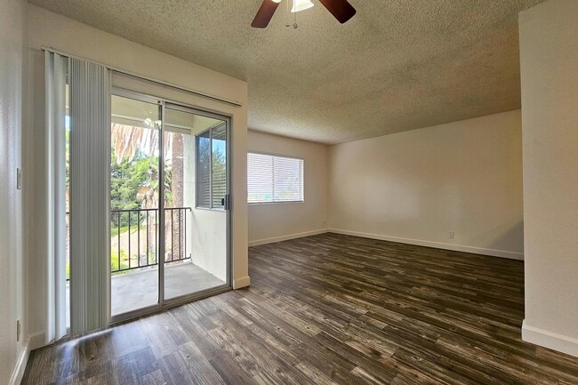 Photo - La Mesa Spring Gardens