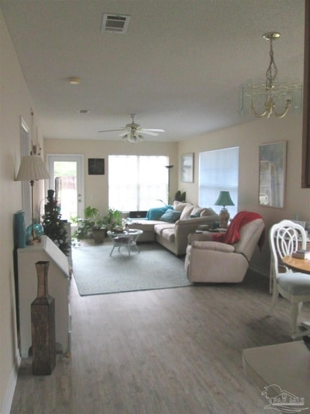 Photo - 1649 Governor's Dr