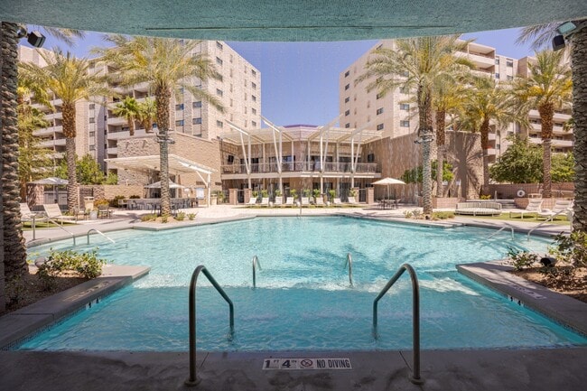 Resort Style Pool at The Rays at Vegas Towers in Las Vegas, NV 89119 - The Rays at Vegas Towers