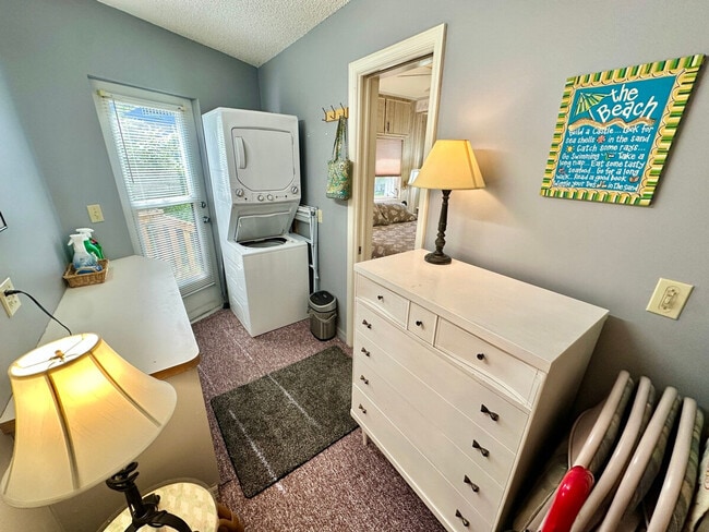 Photo - 1344 Nettles Blvd Unit SI ID1537488P