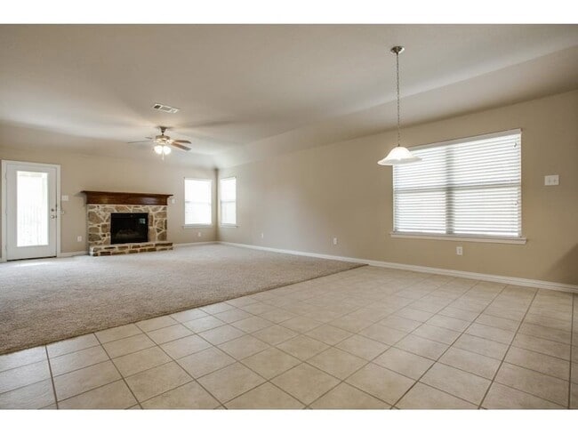 Photo - 1120 Villa Paloma Blvd