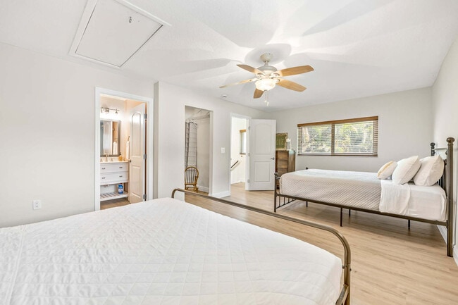 Photo - 241 S Brevard Ave Unit ID1044472P