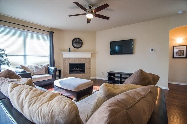 Photo - 1412 Kittyhawk Dr