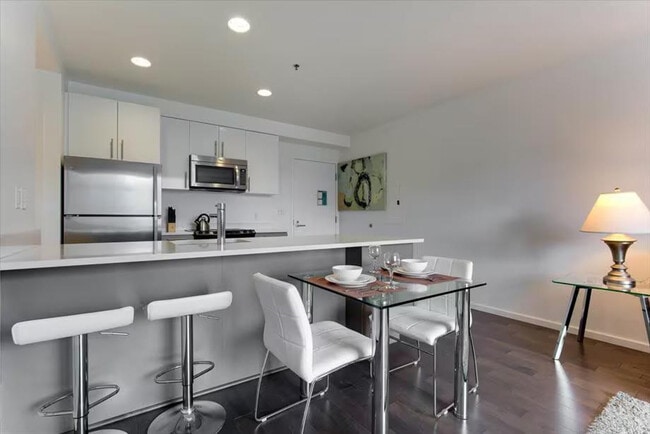 Photo - 300 Kendall St Unit SI ID1048694P