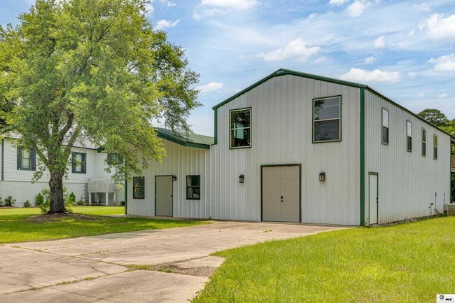 Photo - 2116 Bayou Darbonne Dr