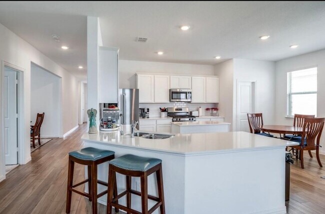 Photo - 8424 Gray Squirrel Ln.