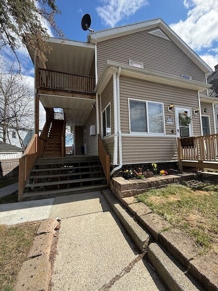 Building Photo - 15 Oakes Ave Unit 2