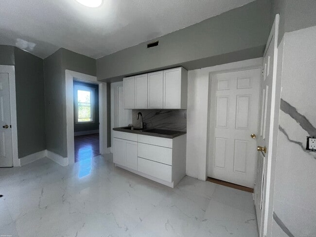 Photo - 11 Truman St Unit 2