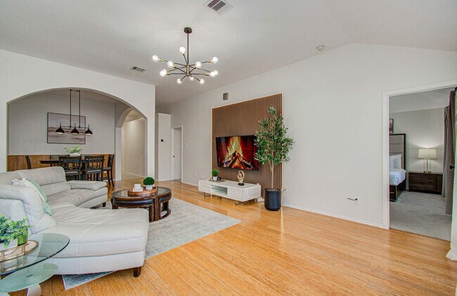 Photo - 7207 Crescent Mills Dr Unit SI ID1531961P
