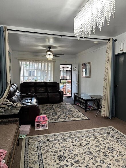 Photo - 3964 Eldridge St