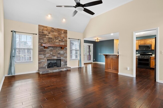 Photo - 7821 Slatermill Dr