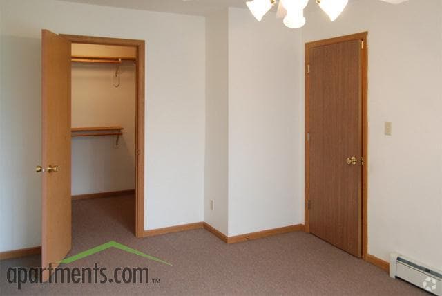 Bedroom - Ottumwa Heights Apartments