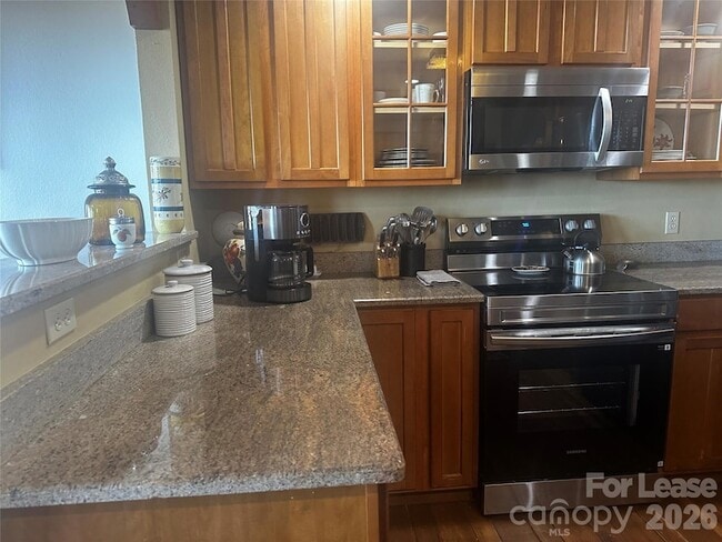 Photo - 300 Creekside Wy Unit B-101