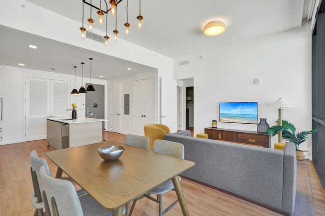 Photo - 1220 17th St Unit SI FL5-ID1504076P