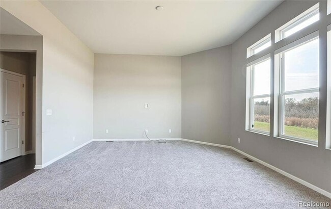 Photo - 2274 Findley Cir