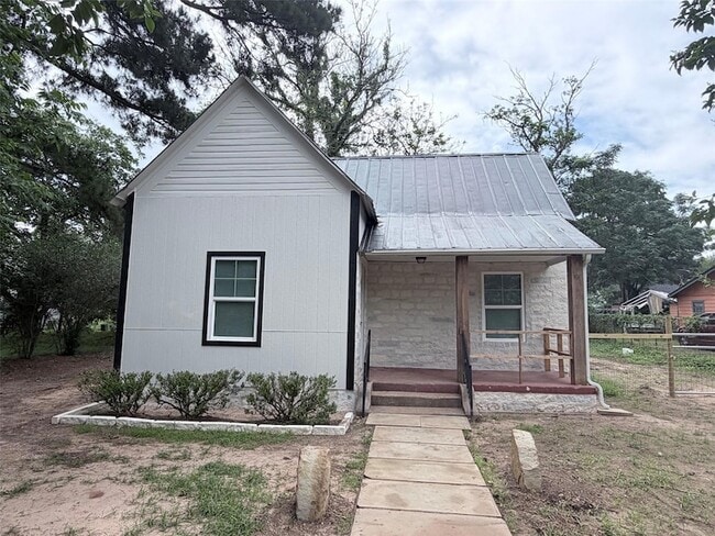 Building Photo - 403 Taylor St