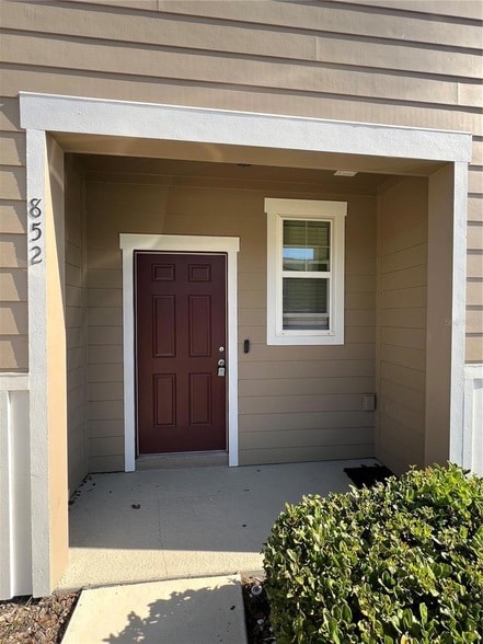 Photo - 852 Grandin St