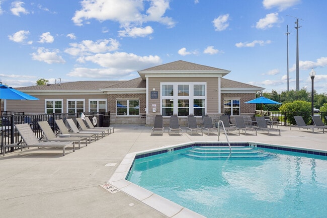 Building Photo - Highland Ridge