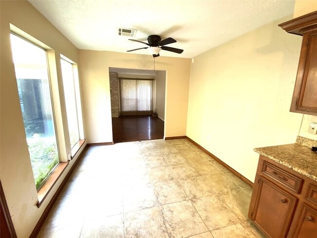 Photo - 22522 Smokey Hill Dr