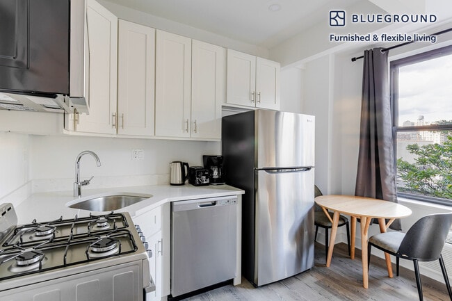 Photo - 45 W 81st St Unit FL7-ID2004