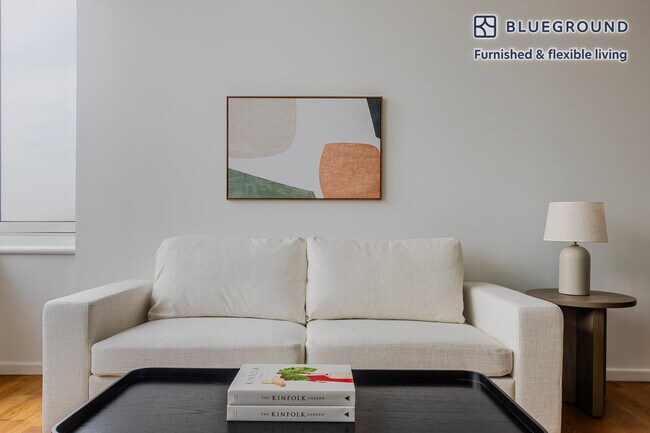 Photo - 635 W 42nd St Unit FL46-ID1820