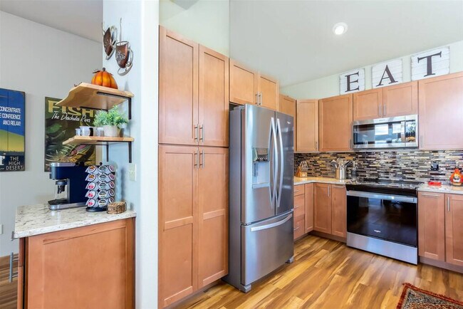 Photo - 11043 Village Loop Unit ID1330989P