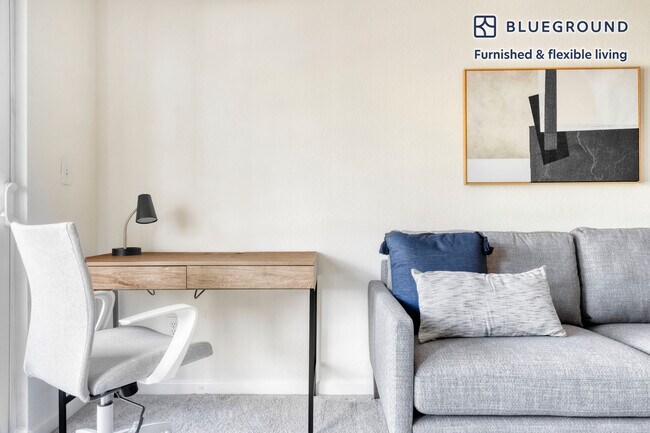 Photo - 1220 N Fair Oaks Ave Unit FL2-ID840