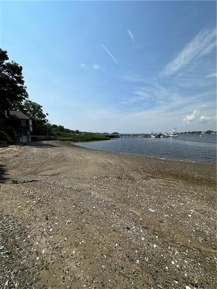 Photo - 58 Beach St