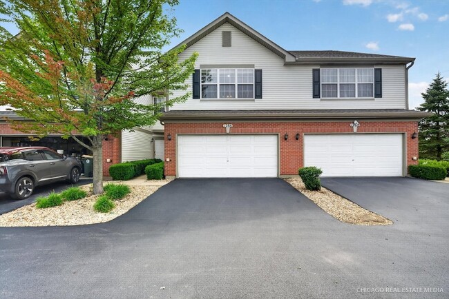 Building Photo - 1286 W Black Wolf Rd